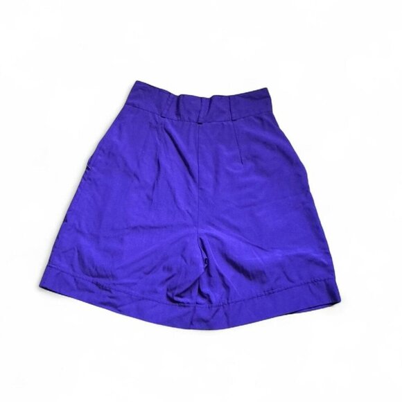 Vintage Purple High Waisted Shorts With Decorative Buttons - Picture 3 of 4